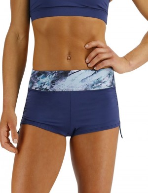 Navy Tyr Della Women's Shorts | US-ZMHI58936