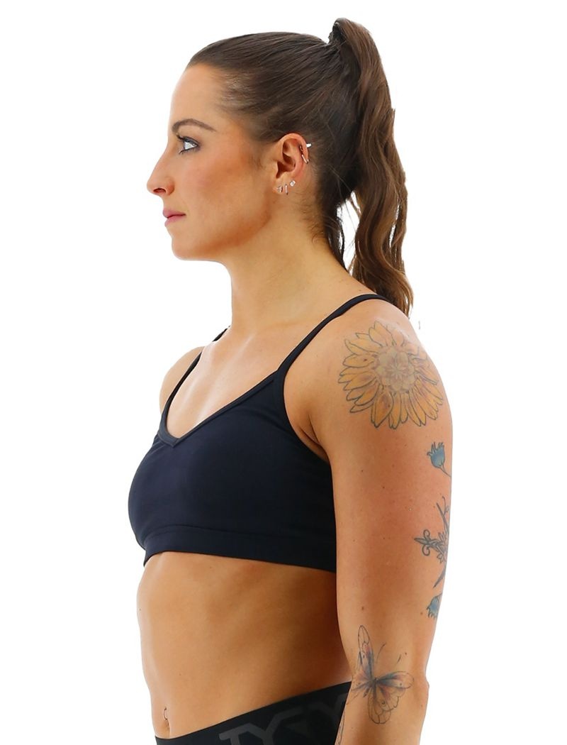 Black Tyr Base Kinetic™ V-neck Women's Sports Bra | US-TZAU10579