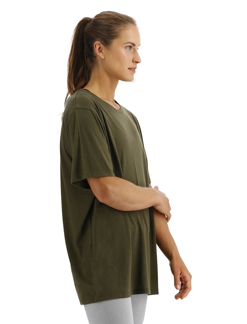 Olive Tyr Ultrasoft Lightweight Tech Women's T-Shirt | US-PCJA51780